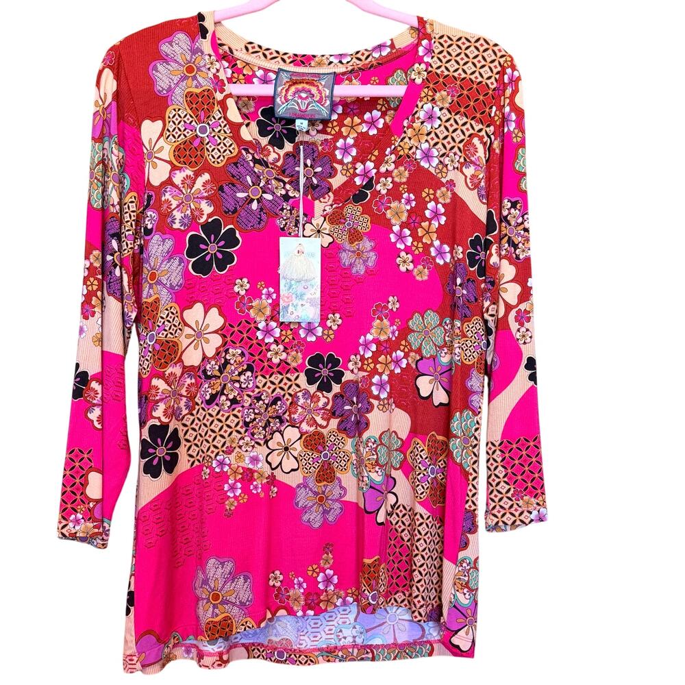NWT Johnny Was Bamboo Viscose Fuchsia and Tan Floral Print Top Long Sleeve sz M